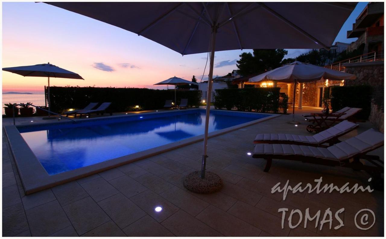 Apartments Tomas Primosten Bagian luar foto
